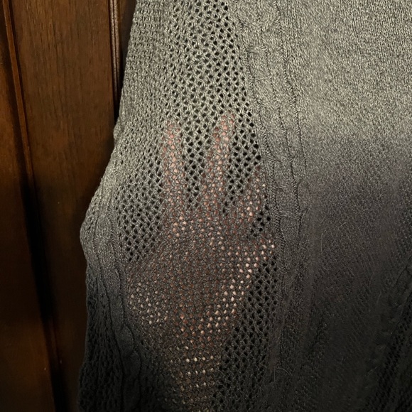 American Eagle Sweater - Picture 4 of 4